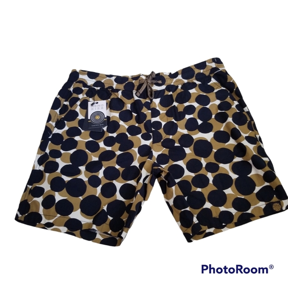 Polka Dot Shorts - Picture 1 of 2